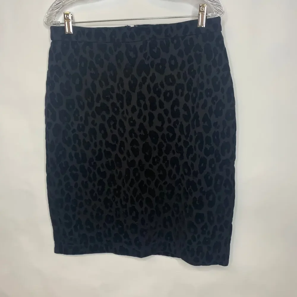 Ann Taylor Black on Black Leopard Cheetah Print Pencil Skirt Sz 10